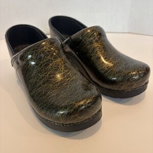 Dansko Professional Clogs Womens Size 38 US 8 Black Gold Abstract Pattern Shoes